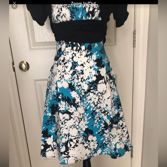 B. Smart Y2K Sleeveless Floral Formal Dress Umpire waist Blue and White Size 4 - Picture 6 of 13